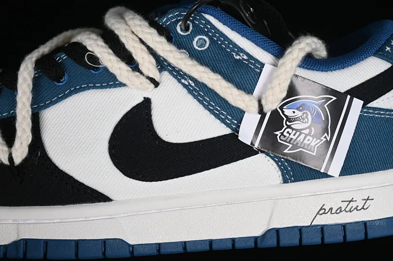 All categories Nk SB Dunk series Nk SB Dunk Low Low-top sneakers Nk Dunk Low Black and white blue High street style Protect the ocean Hemp rope deconstruction SB strap low-top casual sneakers DV0834-101